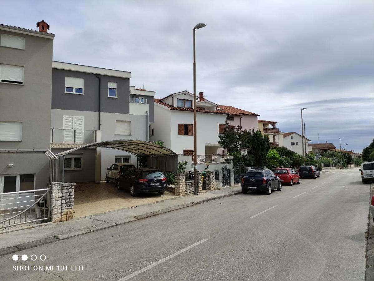 Apartman Marina Veruda Pula Luaran gambar