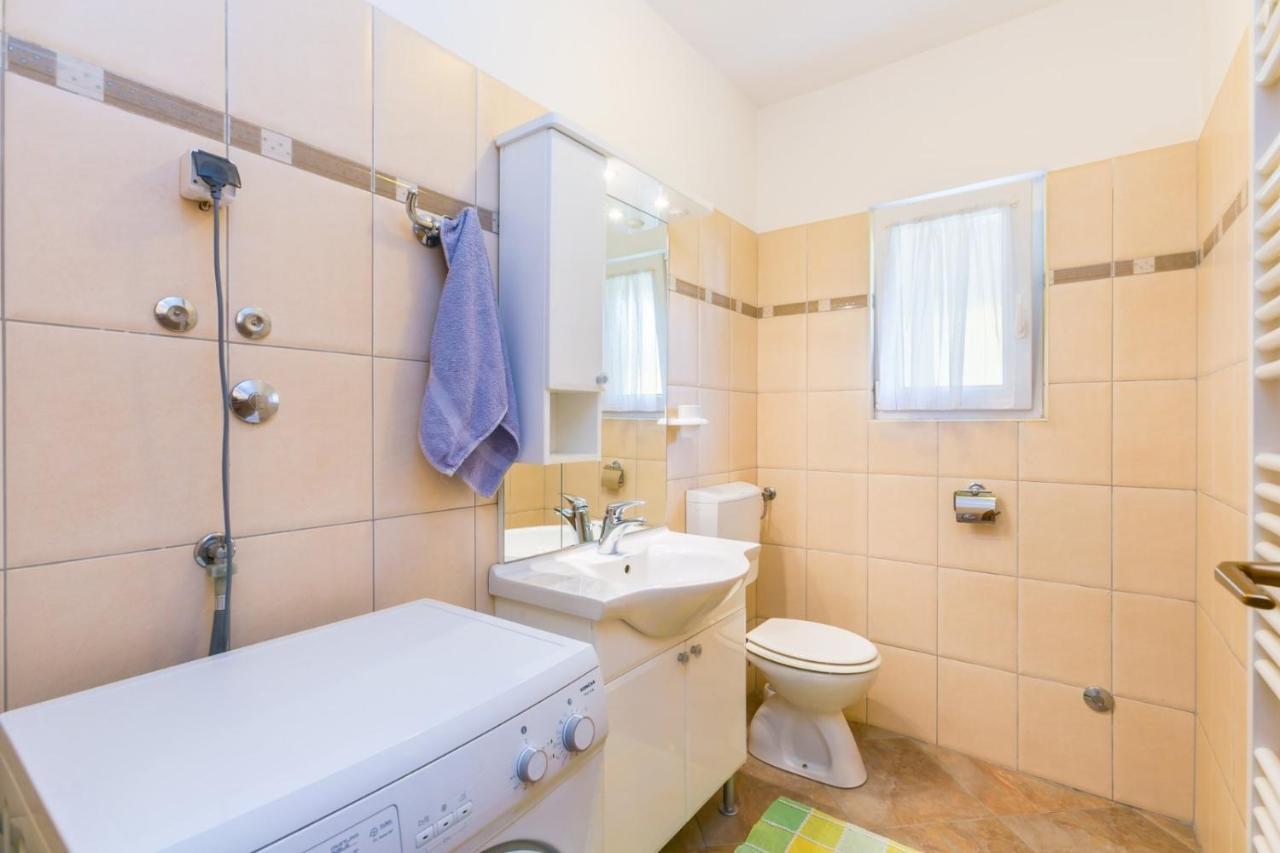Apartman Marina Veruda Pula Luaran gambar